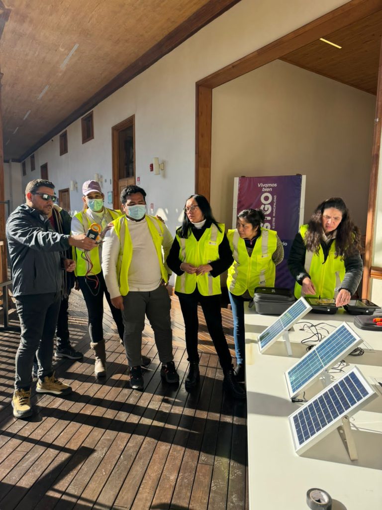 “SolMujer” Transformando con Energía Renovable