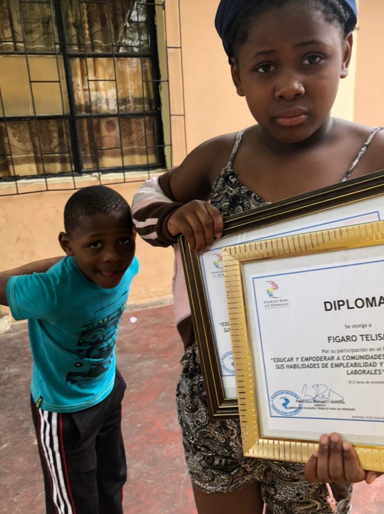 Empoderamiento y Educación a Migrantes