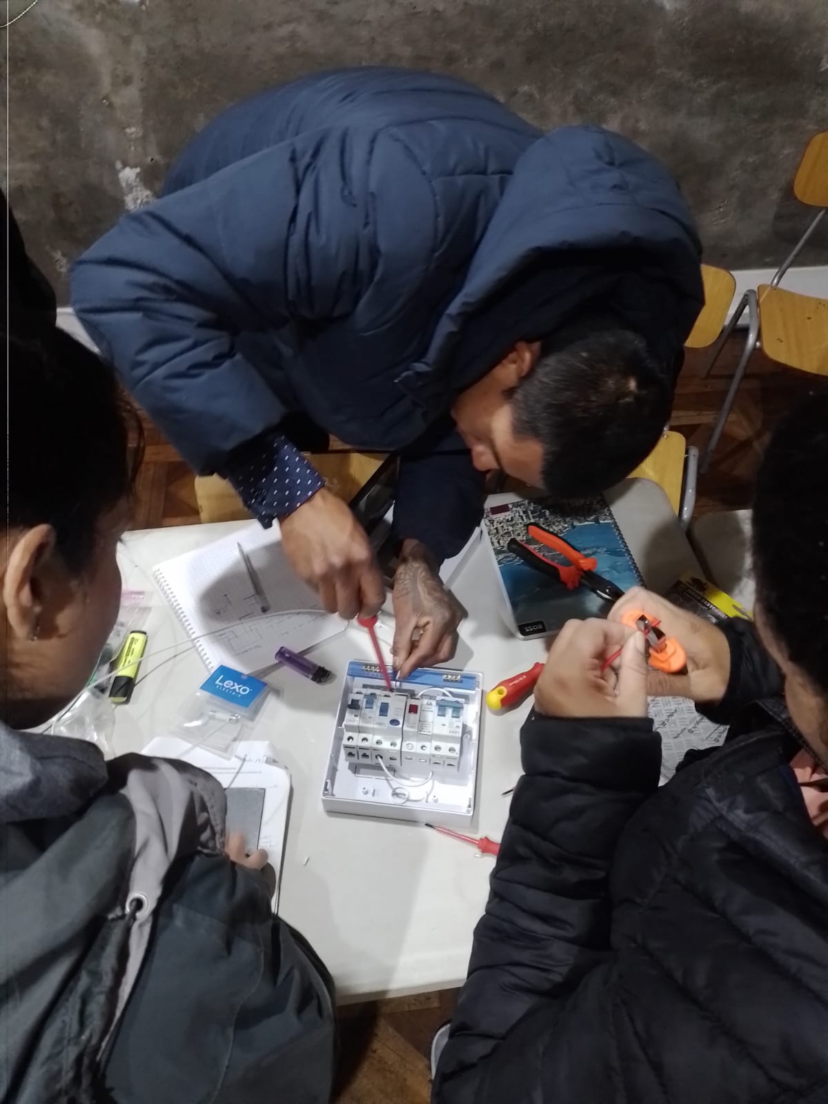 Escuela de Capacitación Técnica